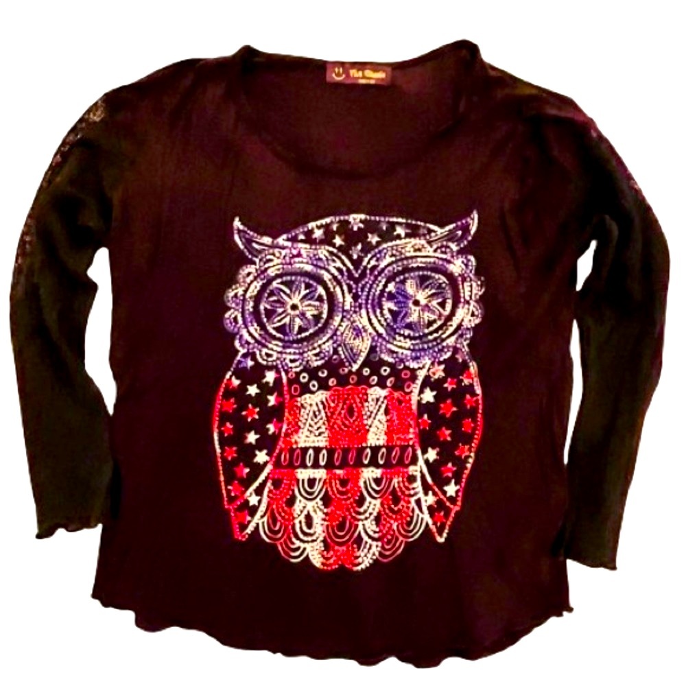 The Classic- Sequins American Flag
Owl Top. Size: 12